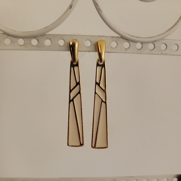 Trifari Gold Tone with White Enamel Drop. Post Earrings